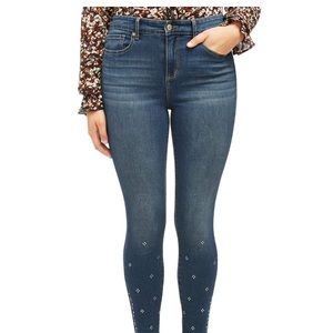 Curvy High Waisted Jeans